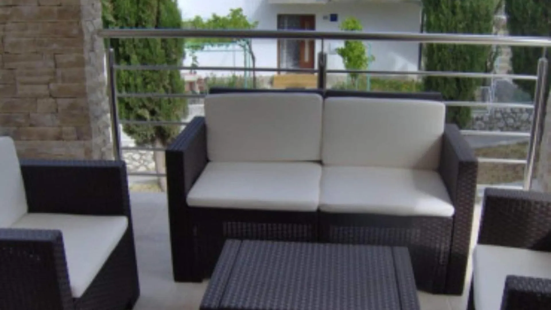 Apartments Danijela & Vlado - One Bedroom Apartment With Balcony And Garden View Lopar